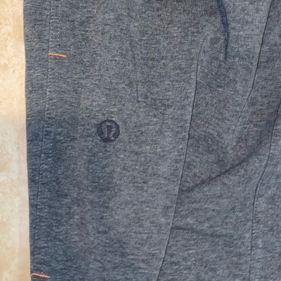 Mens Lululemon sweatpants size medium - Picture 7 of 10